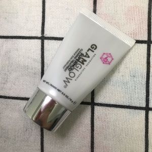 ✨3 for 25✨ Glamglow supermud clearing treatment